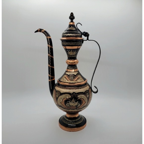 Vintage Decorated Etched Copper Tray, Platter, and Tea Pot from Turkey & Bosnia - Picture 5 of 12